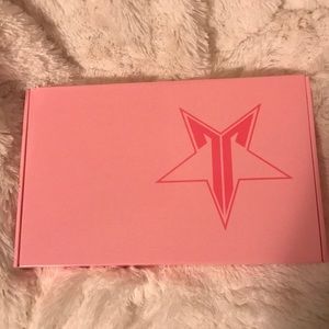 Jeffree Star mirror